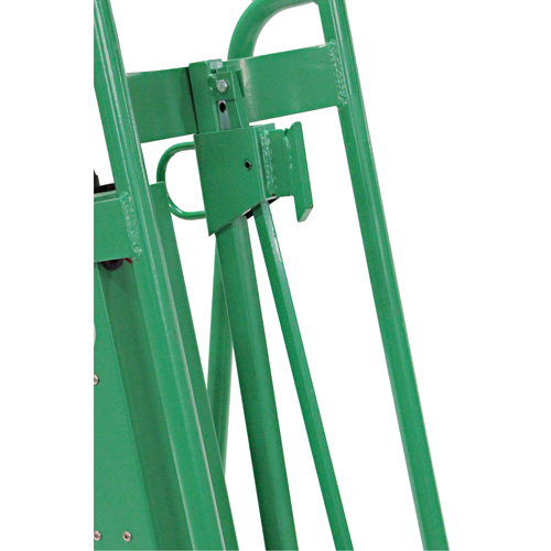 Diable pour baril motoris&eacute; avec roues pneumatiques Buying Direct Corp.