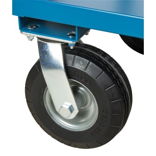  Chariot &agrave; tablettes pour l'ext&eacute;rieur, 3 Tiers, 24" la x 39" h x 39" p, Capacit&eacute; 1200 lb Buying Direct Corp.