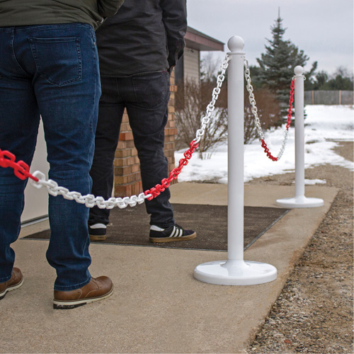 Bicolour Plastic Barrier Chain, Green/White Buying Direct Corp.