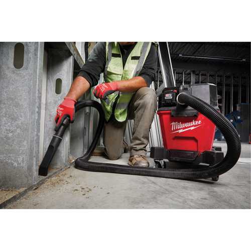 Buse incurv&eacute;e 1-7/8" Buying Direct Corp.