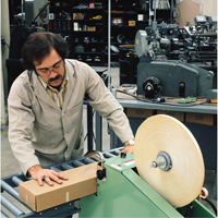 Rubans adh&eacute;sifs opaques 8934 Tartan, &eacute;paisseur 4 mils, 12 mm (1/2") x 55 m (180')  Buying Direct Corp.